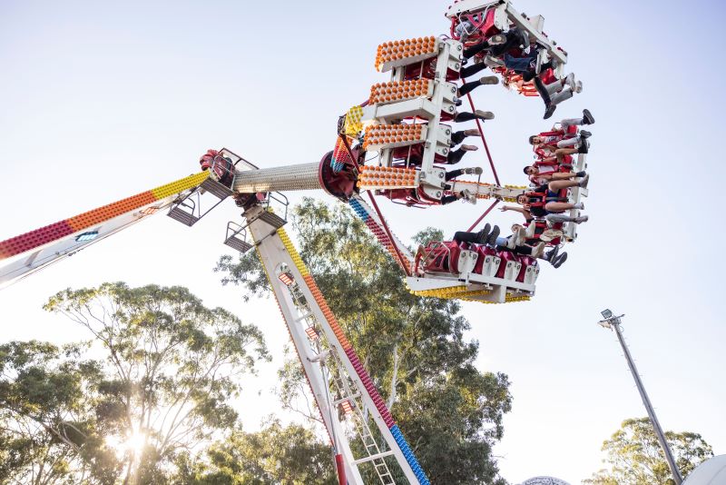 Bring-It-On-Youth-Festival-Amusement-Rides 