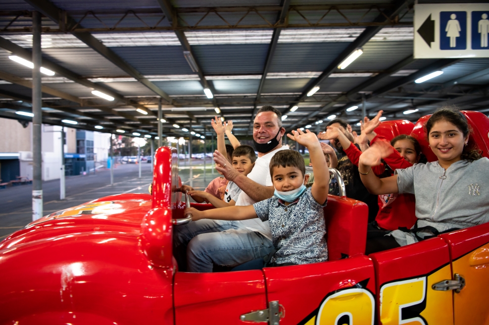 Lightning Mcqueen amusement ride Illuminate.